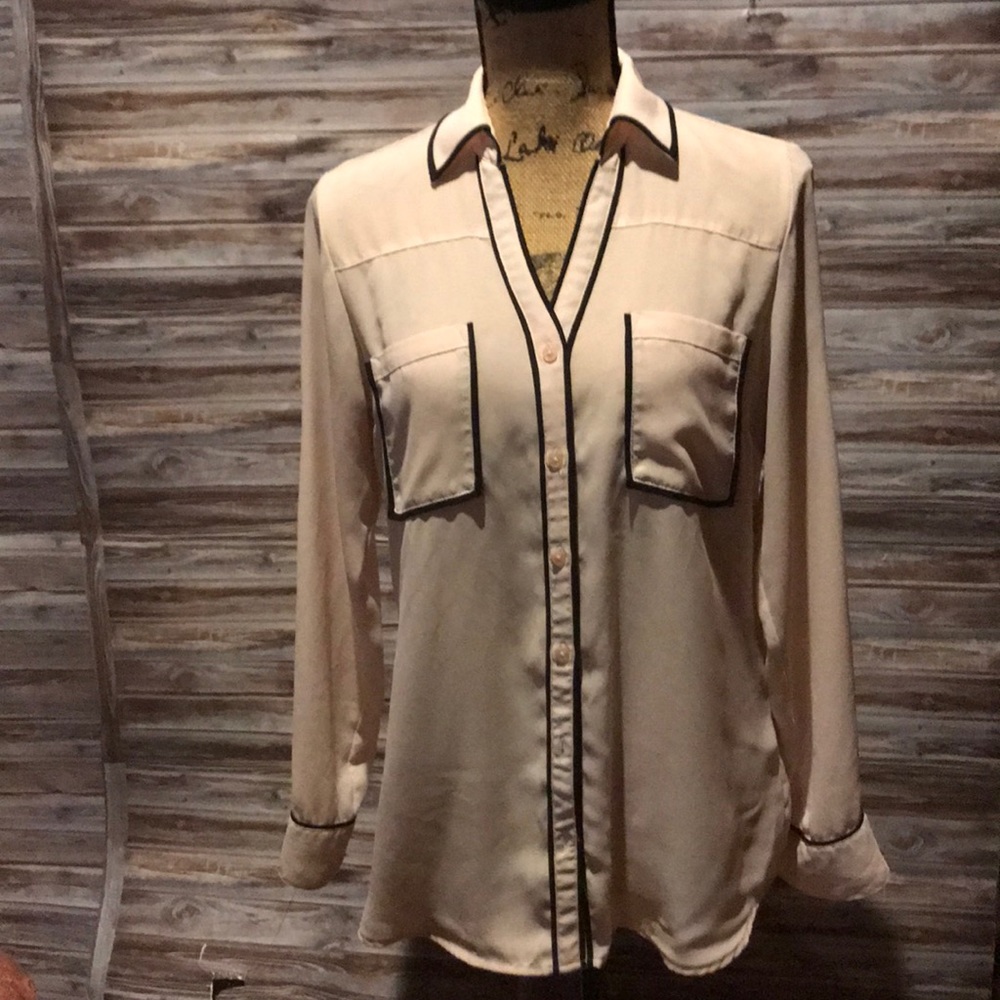Express Blouse T39